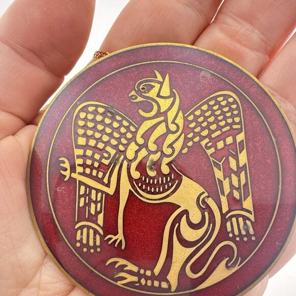 Metropolitan Museum Of Art MMA Necklace Winged Lion St Marks Brooch Red Enamel - Picture 4 of 16